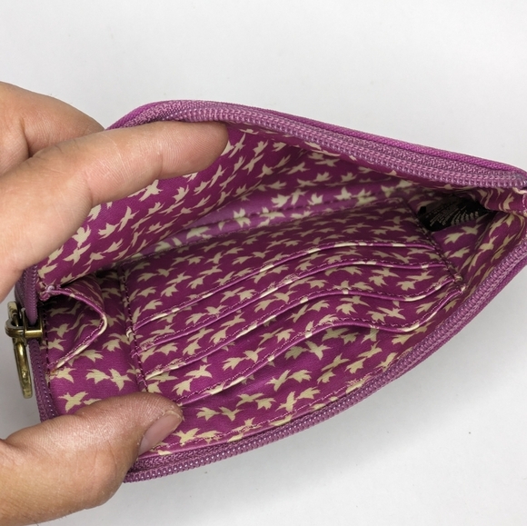 Fossil Purse/Wallet Woman Line Print Purple Canvas / PVC Zip Closer Pre-loved - Picture 4 of 6